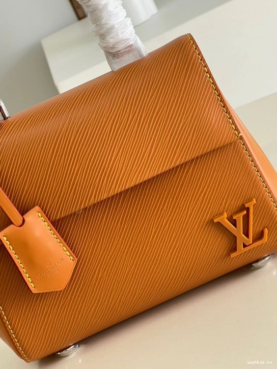 WIS MINI VUITTON LOUIS CHANELUNY 0122